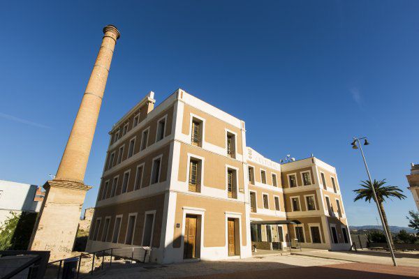 La Biblioteca Comarcal Sebastià J. Arbó tanca per la reforma integral
