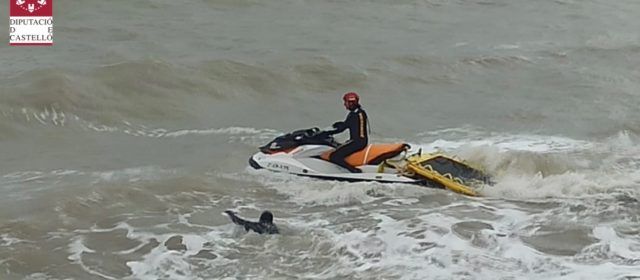 Rescate de una persona fallecida frente a la costa de Vinaròs