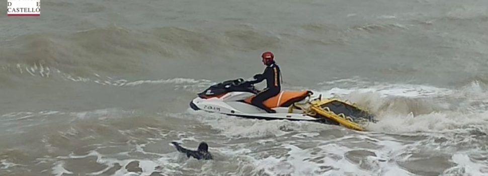 Rescate de una persona fallecida frente a la costa de Vinaròs