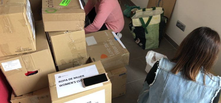 Santa Magdalena realitza el seu primer enviament de material humanitari per a Ucraïna
