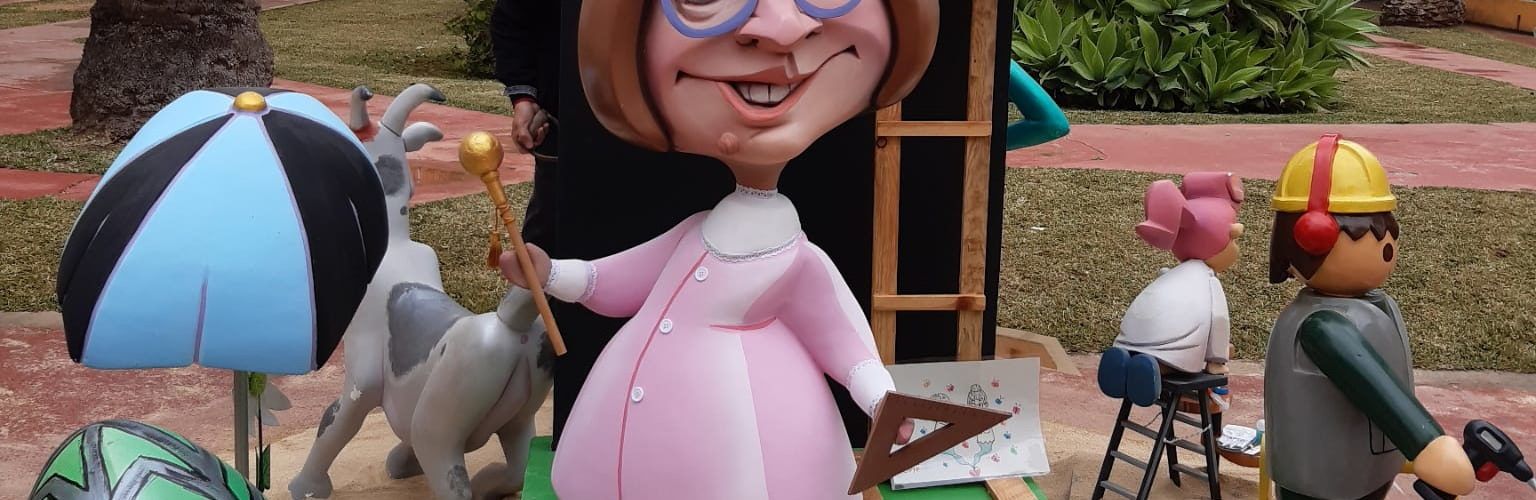 Benicarló en falles: plantà de la Falla del Centre Geriàtric