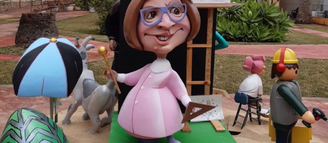 Benicarló en falles: plantà de la Falla del Centre Geriàtric