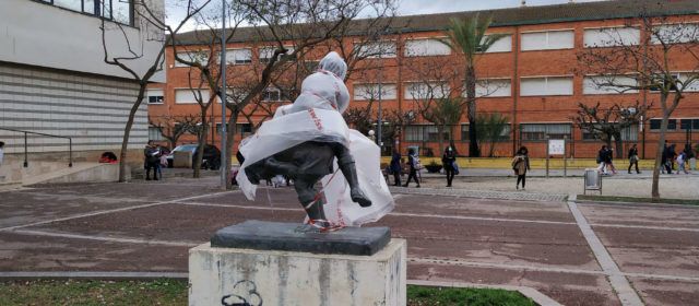 Vora l’Ebre: A propòsit del canvi d’ubicació de l’escultura la Viola