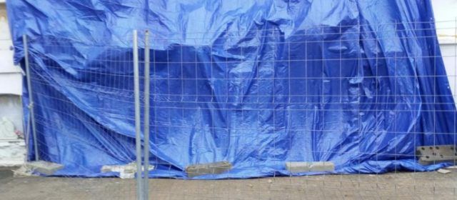 Les pluges dels últims dies provoquen l’enderroc de sis nínxols del cementiri d’Amposta