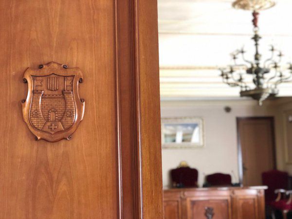 L’Ajuntament d’Amposta tanca el pressupost del 2021 amb un romanent de tresoreria d’1,5M€ i un estalvi net de 2,2M€