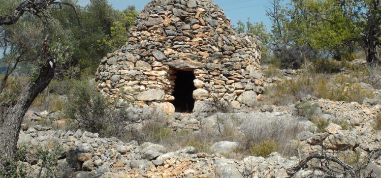 L’Ajuntament d’Alcalà-Alcossebre adjudica la redacció d’un inventari de construccions de pedra en sec