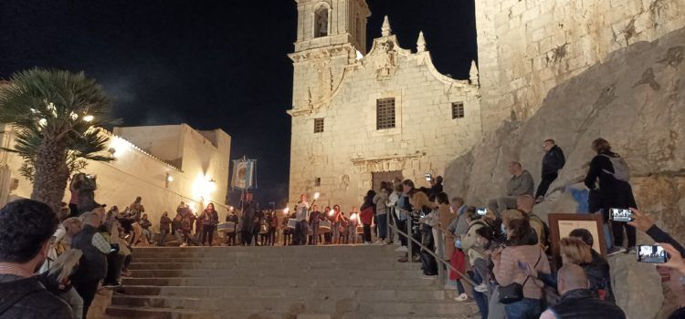 Peñíscola vive la vigilia pascual con “Sones de Pasión” a cargo de la Associació de Bombos i Tabals