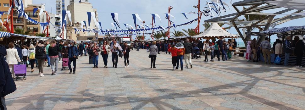 Vídeos i fotos: fira d’artesania a Vinaròs