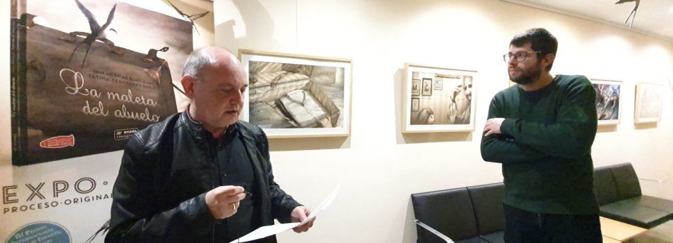 Vídeo i fotos: Exposició “La maleta de l’avi” a la biblioteca de Vinaròs