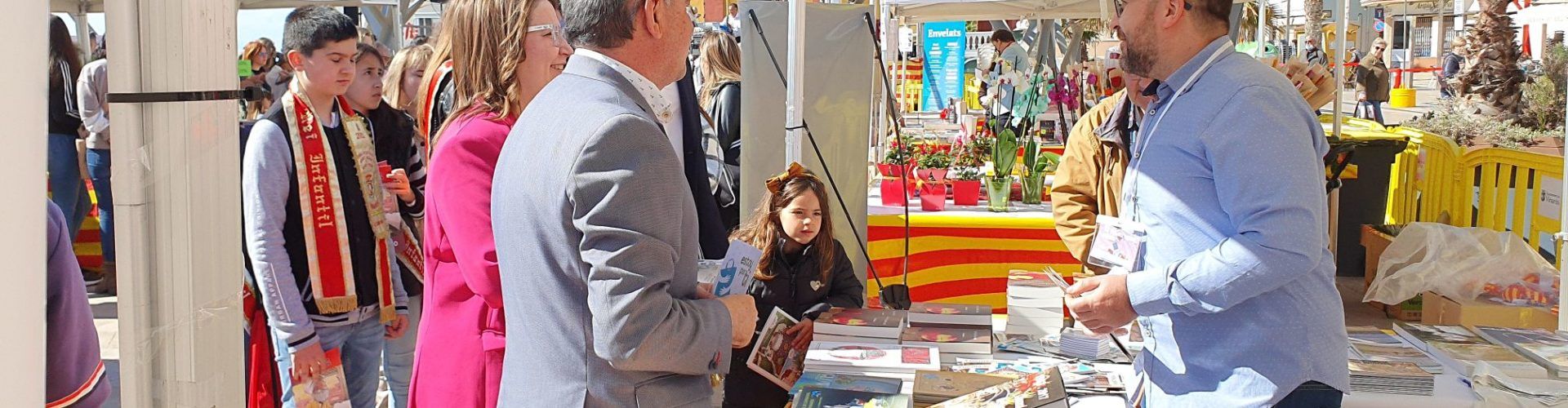 Vídeo i fotos: XX Fira del Llibre de Vinaròs