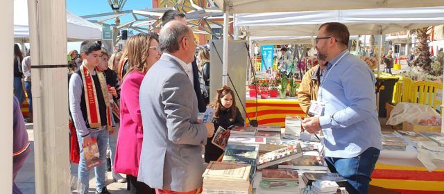 Vídeo i fotos: XX Fira del Llibre de Vinaròs