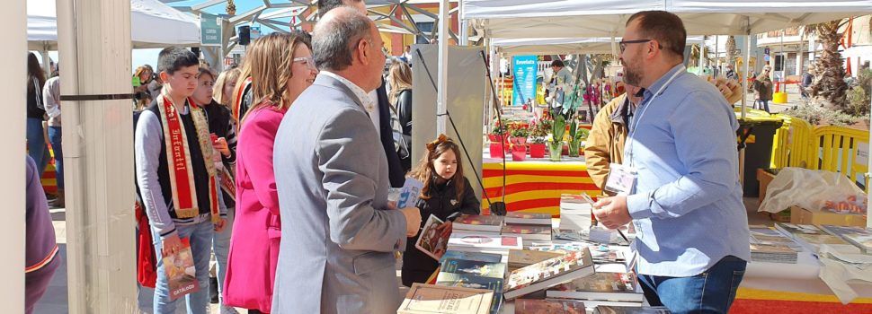 Vídeo i fotos: XX Fira del Llibre de Vinaròs