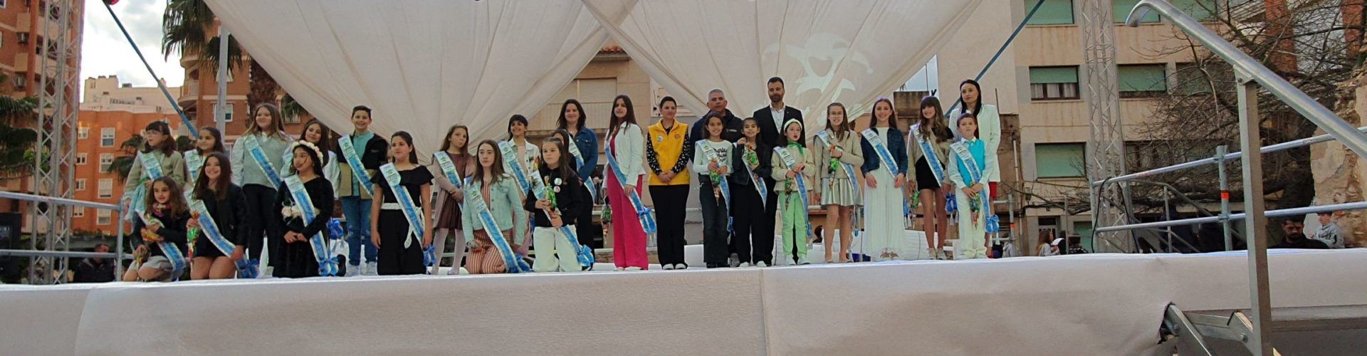 Fotos: Imposició de corbatins i bandes infantils del Carnaval 2022
