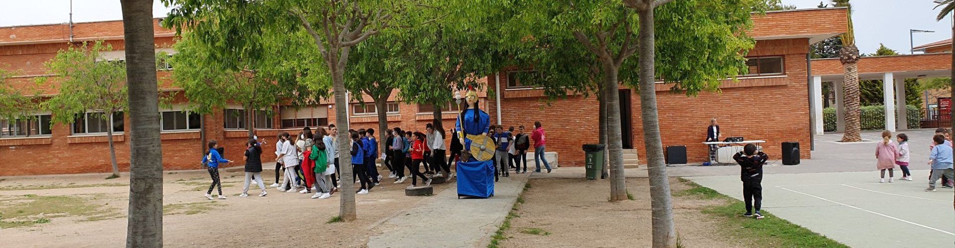 Carnaval escolar: la reina Carnestoltes de l’Assumpció