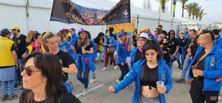 Fotos: Cap a la gala de reines de Carnaval!