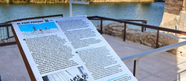 L’Ajuntament d’Amposta instal•la tres panells informatius a l’entorn del Pont Penjant