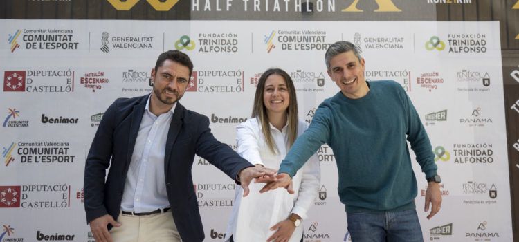 La Diputació presenta l’edició de la Infinitri Half Triathlon Peníscola amb més dones de la seua història