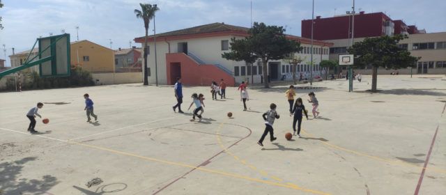 Més d’un centenar de xiquets participen en l’Escola de Pasqua
