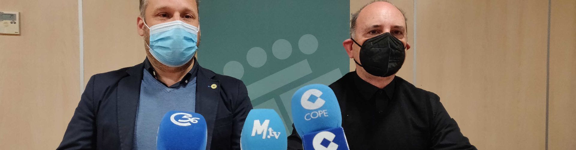 L’Ajuntament presenta el cartell anunciador de la XX Fira del Llibre, realitzat per Xavi Carrillo