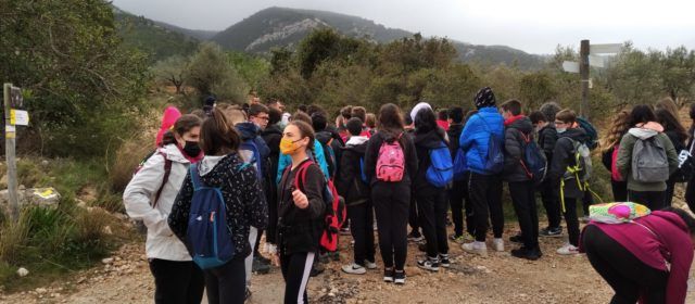 Eixida senderista a la Serra d’Irta amb l’alumnat de 1r ESO de l’IES Leopoldo Querol