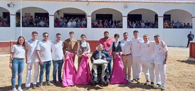 La Fiesta de Pascua de la Peña Taurina Pan y Toros regresó por todo lo alto
