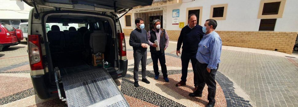 PP: Desenes de pobles de l’interior retallen els seus fons per a garantir als seus veïns el taxi rural que el PP va crear i el PSOE ha desmantellat