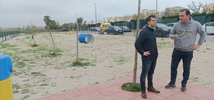 L’Ajuntament de Peníscola finalitza les obres i obri les portes del nou parc caní
