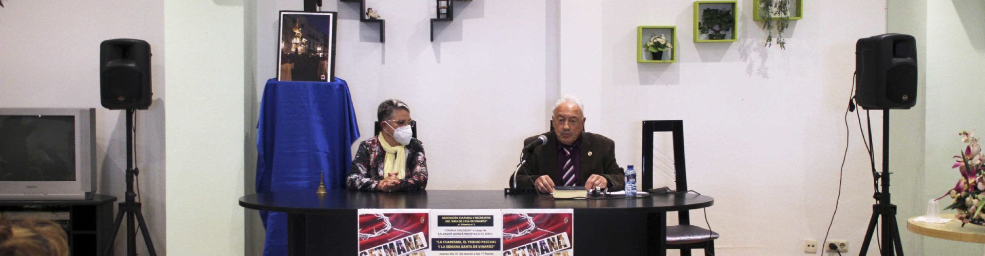 Charla coloquio de Salvador Quinzá sobre la Cuaresma, el Tríduo Pascual y la Semana Santa de Vinaròs