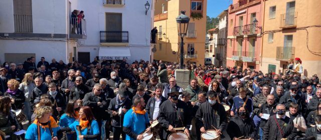 Vinaròs, en el 22é Aplec de dolçainers i tabaleters celebrat a Tales