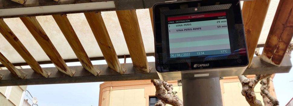 La Generalitat instal·la a les parades de bus pantalles amb informació dels temps d’espera