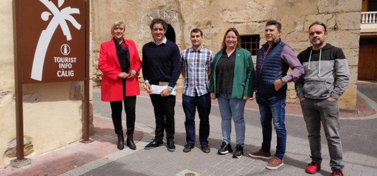 El secretari Francesc Colomer inaugura l’Oficina d’Informació Turística