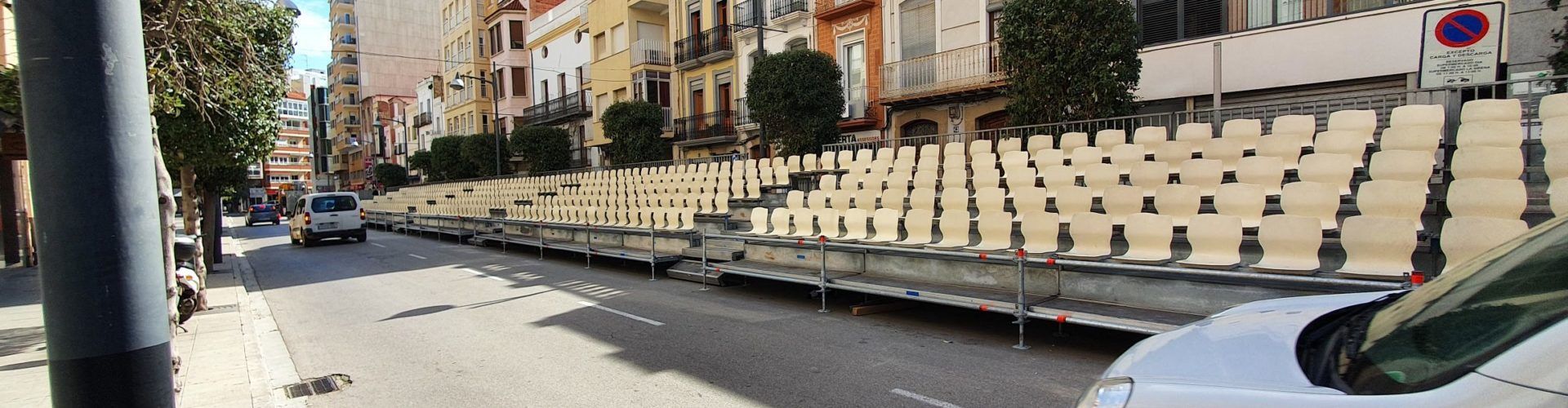 Imatges de les preparacions de les desfilades de Carnaval