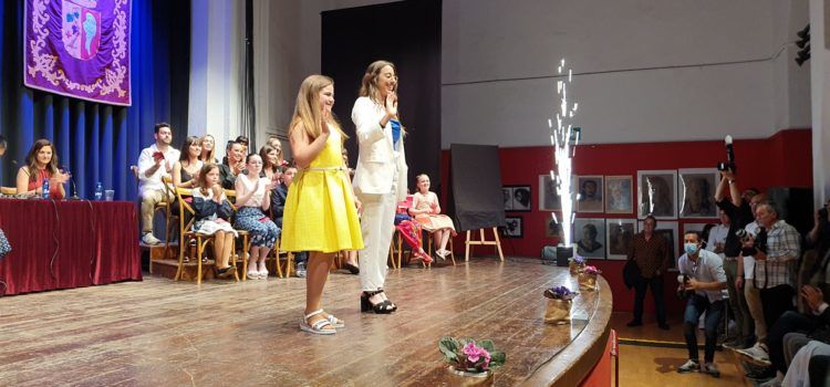 Alba Atencia i Martina Oms, reines de Sant Joan i Sant Pere de Vinaròs