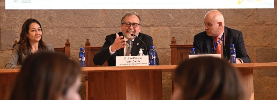 El president de la Diputació defensa a Peníscola la necessitat de reforçar l’atenció primària sanitària a la província