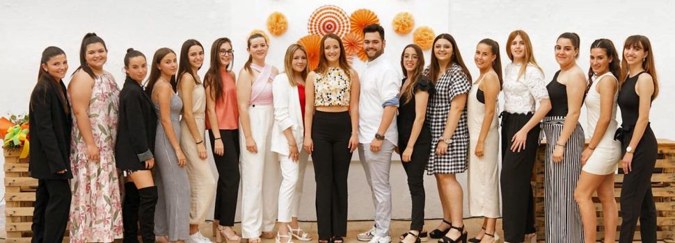 El “Club Patinatge Artístic Vinaròs” presentó a su dama para las fiestas  Virginia Chesa Ferreres