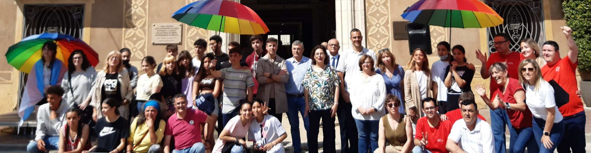 Benicarló reivindica la diversitat sexual en el Dia Internacional Contra la LGTBIFòbia