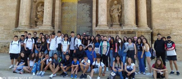L’alumnat de 2n d’ESO del Coromines visita València