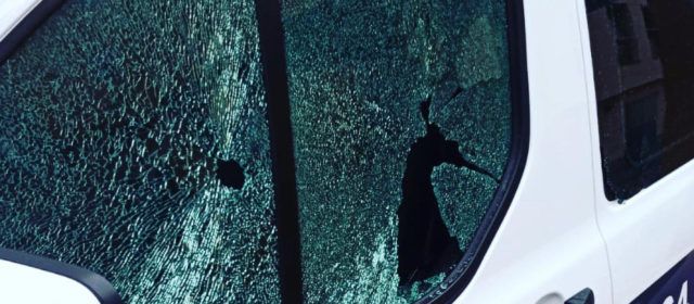 Tornen a danyar cotxes de la policia local de Vinaròs