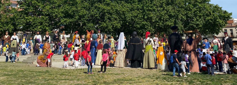 Ciutat Gegantera 2022 a Sant Boi de Llobregat amb Nanos i Gegants de Vinaròs