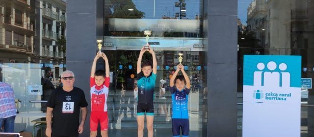 Participació vinarossenca en la sisena prova d’escoles de ciclisme a Borriana