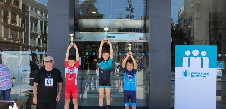 Participació vinarossenca en la sisena prova d’escoles de ciclisme a Borriana