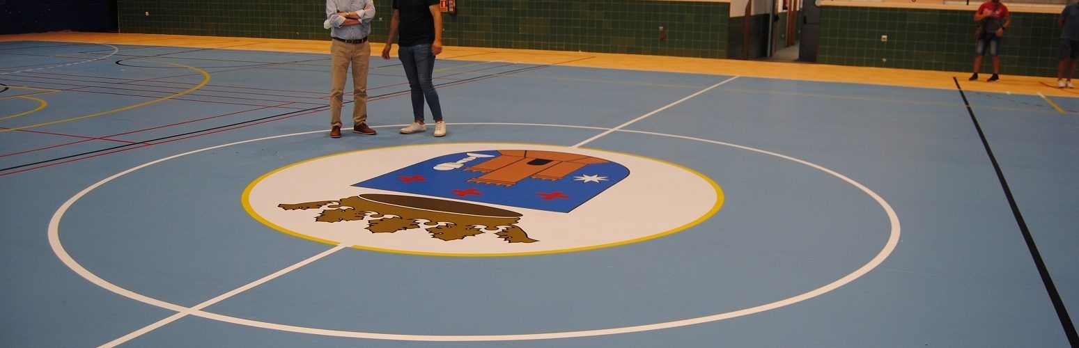 El Pavelló Poliesportiu Municipal d’Alcalà de Xivert estrena nou paviment