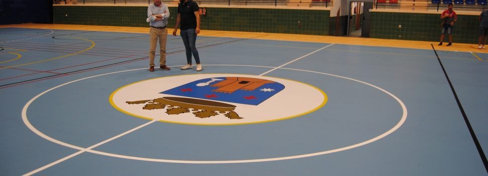 El Pavelló Poliesportiu Municipal d’Alcalà de Xivert estrena nou paviment
