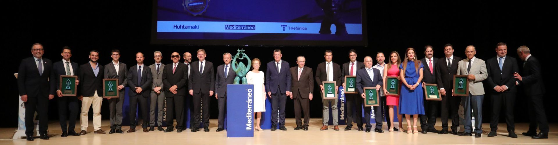 Puig anuncia durante los premios del diario Mediterráneo que el Consell autorizará tres proyectos fotovoltaicos en Montanejos, Sant Mateu y Burriana