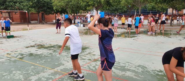 Jocs d’aigua per acabar el curs escolar