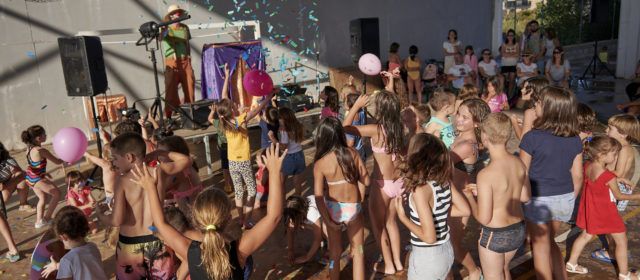 La festa dels superherois i superheroïnes aplega 1.000 infants i joves