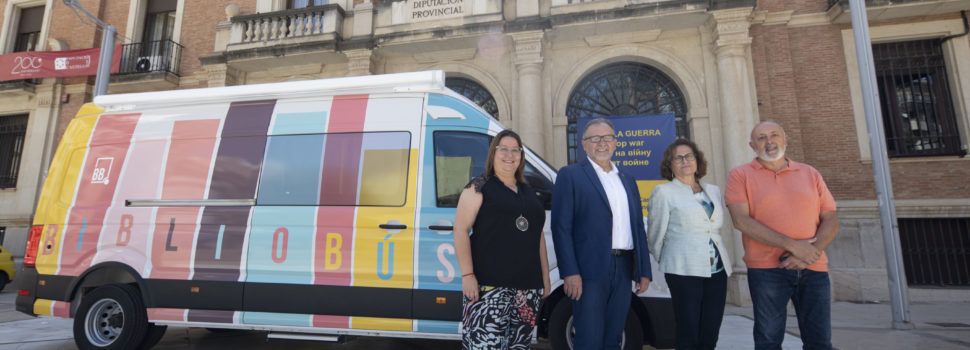 La Diputació de Castelló posa en marxa el nou Bibliobús que permetrà duplicar les rutes i acostar la lectura a més municipis