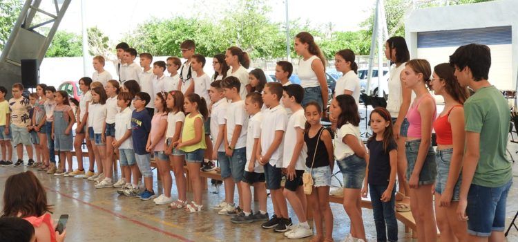 Vídeos i fotos: final de curs de la Banda Infantil i Cor de La Alianza de Vinaròs
