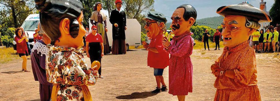 Vídeos i fotos: Nanos i gegants de Vinaròs, a Balsareny