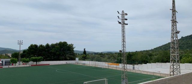 L’Ajuntament d’Ulldecona treu a licitació les obres de canvi d’enllumenat del camp de futbol per valor de quasi 120.000 euros